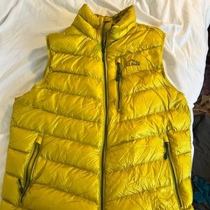 Mens LL Bean Down Vest